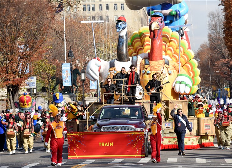 THANKSGIVING PARADE NEW YORK CITY - Image 2